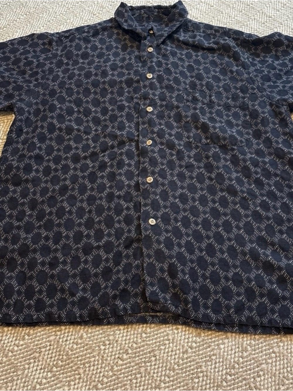 Casual Navy Blue Patterned Button-Down Shirt